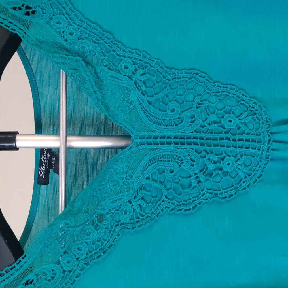 Turquoise Blouse - Picture 4 of 10